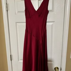 Jones New York Red Asymmetrical V-Neck Cocktail Dress